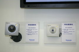 簡約為骨，科技為魂 從松下手機看2004年通信展的設備美學